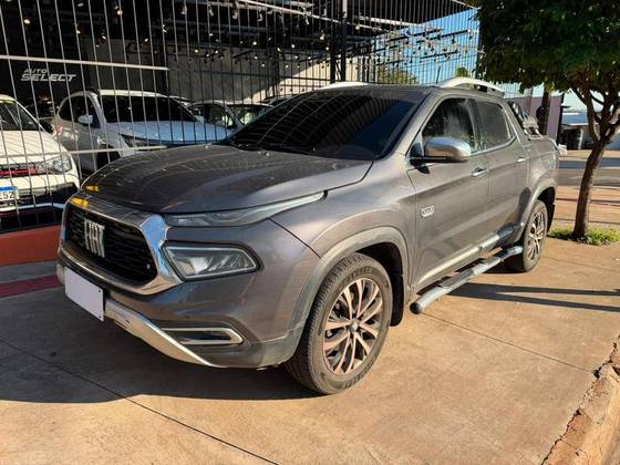 FIAT TORO 1.3 TURBO 270 FLEX ENDURANCE AT6 FIAT TORO 1.3 TURBO 270 FLEX ENDURANCE AT6